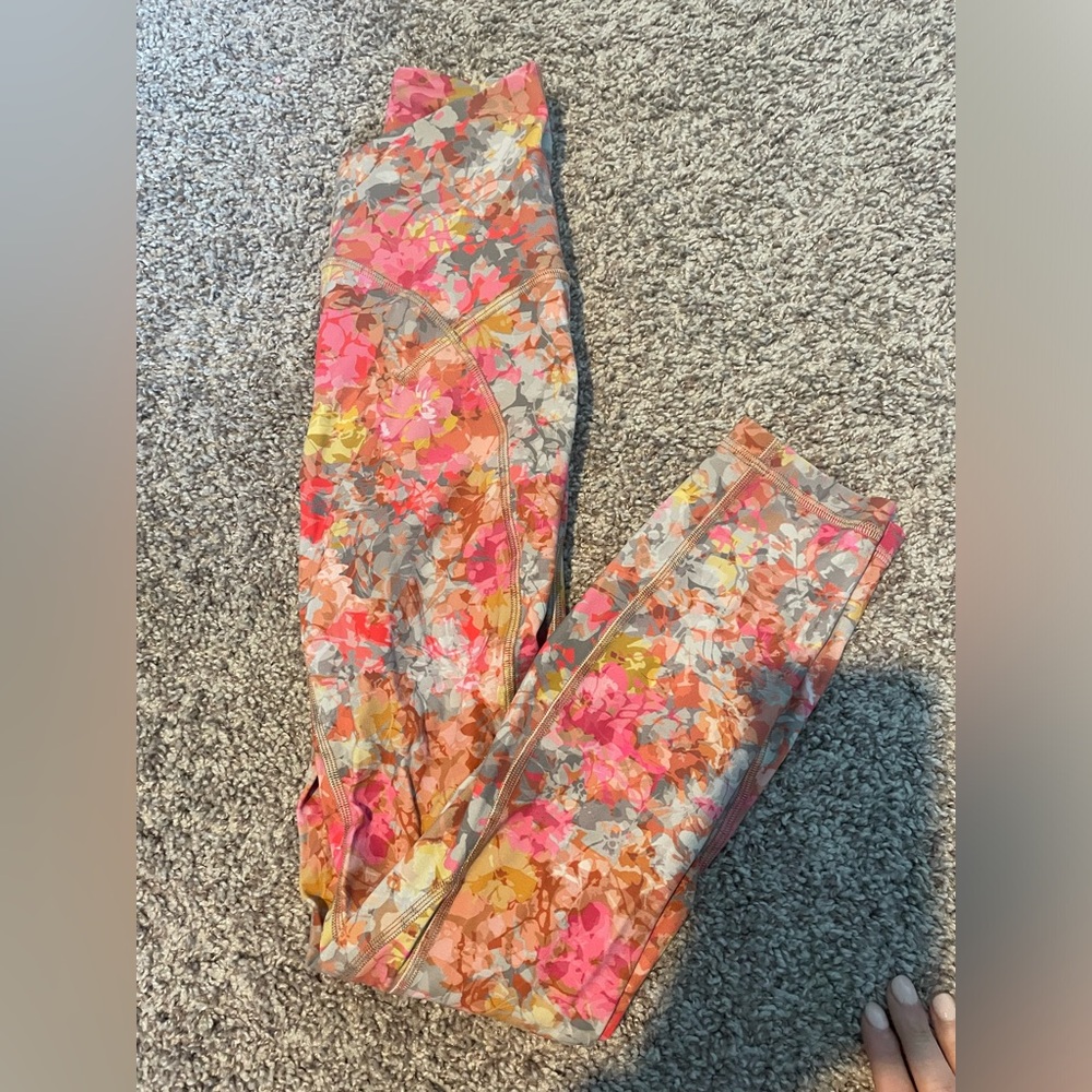 LULULEMON Unlimit High Rise Tight 25" Sz 12 Inflorescence Multi Nulu W5DOSS EUC